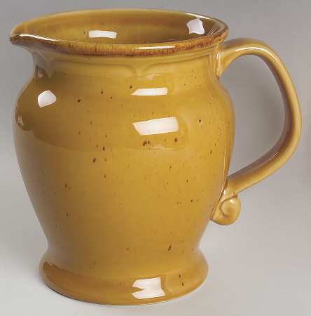 Cannes Gold 64 Oz Pitcher