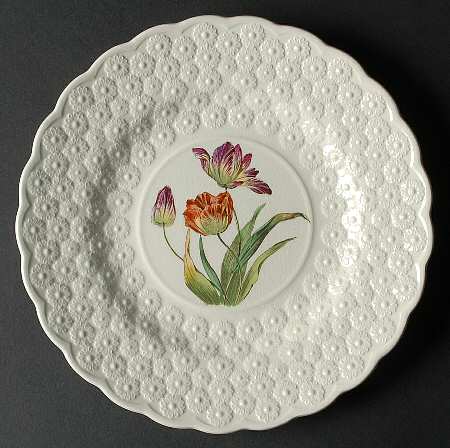 2-9130 Luncheon Plate