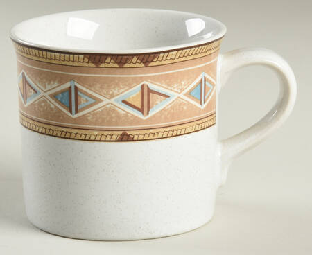 Plaza Row Flat Cup