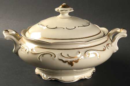 Gold Scrolls Round Covered Vegetable