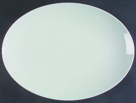 Luna Ocean (White W Light Blue Tint) 14" Oval Serving Platter