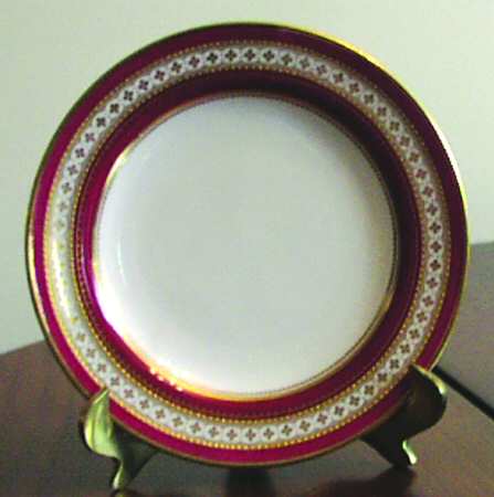 R8225 by Spode