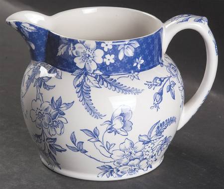 Penny Lane Honeywall 24 Oz Milk Jug