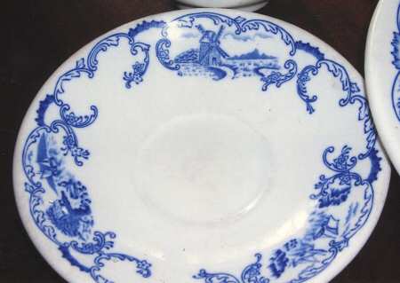New Holland Hotel Saucer
