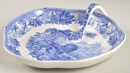 Traditions Series Handled Tray