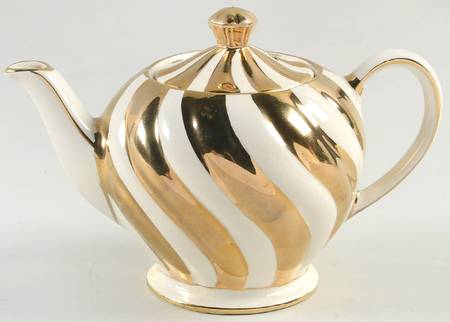 1552 Individual Teapot & Lid