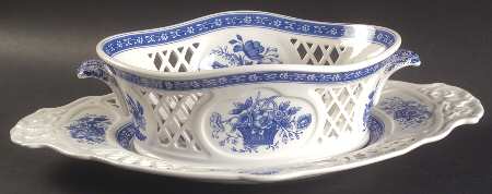 Signature Collection Pierced Berry Bowl and Underplate