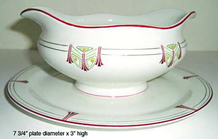 SY464 Gravy Boat with Attached Underplate
