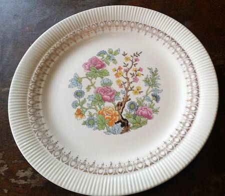 SLM197 Dinner Plate