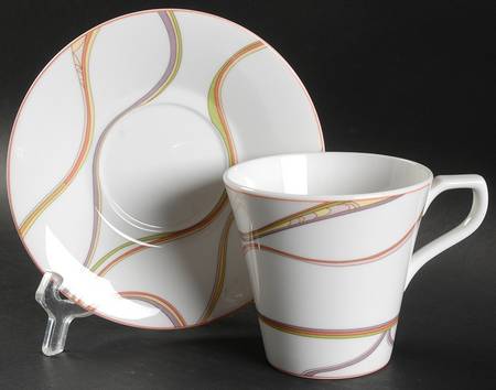 Solstice Flat Cup & Saucer Set
