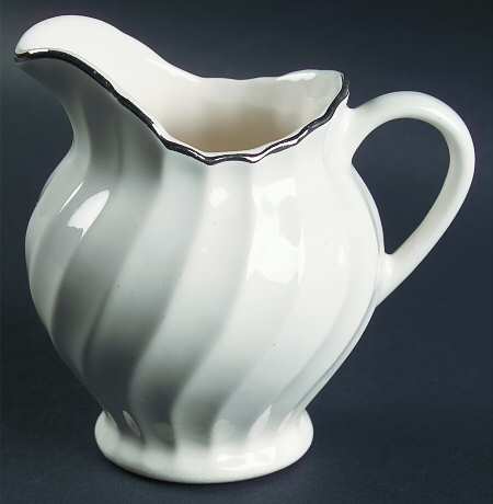 Platinum Swirl Creamer