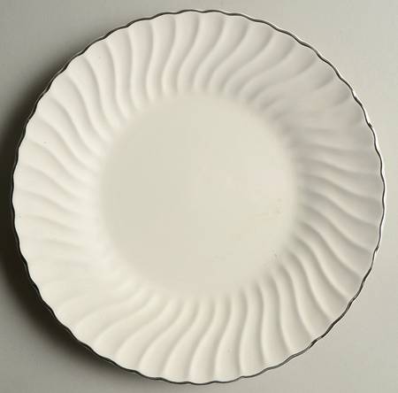 Platinum Swirl Luncheon Plate