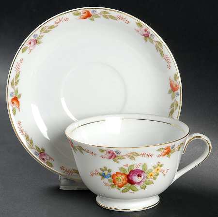 SON56 Footed Cup & Saucer Set