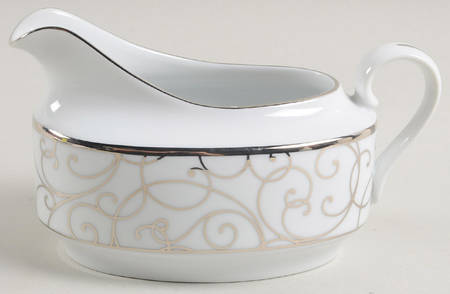 Plaza Gravy Boat