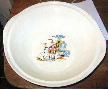 Old Gloucester Round Vegetable No Lid