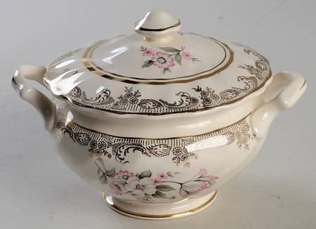 Windsor Sugar Bowl & Lid