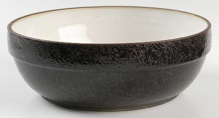 Tuxedo 9" Round Vegetable Bowl