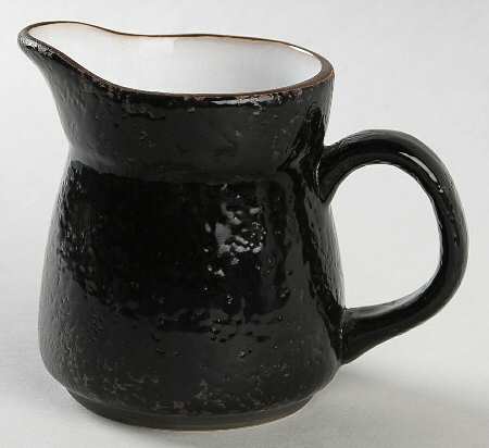 Tuxedo Creamer