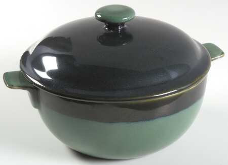 Nova Green 1.5 Qt Round Covered Casserole by Sango