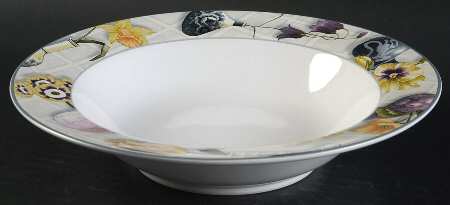 Trellis Rim Soup Bowl by Sakura