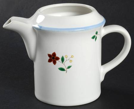Chateau Fleur Creamer