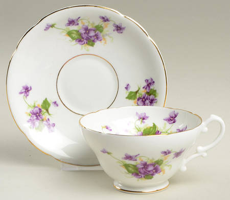 124-13 Footed Cup & Saucer Set
