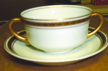 SY555 Flat Bouillon Cup & Saucer