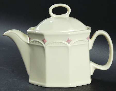 SLE18 Teapot & Lid