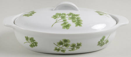 Parsley 1.5 Pint Oval Covered Casserole