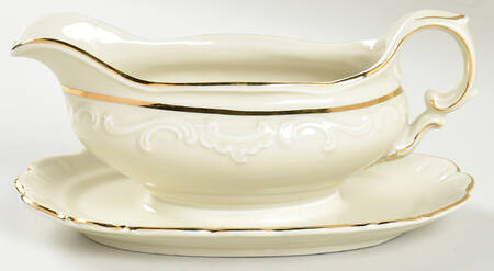 SCH303 Gravy Boat with Attached Underplate