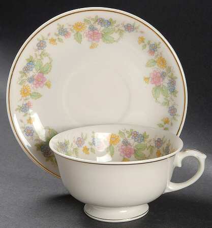 SCE6 Footed Cup & Saucer Set