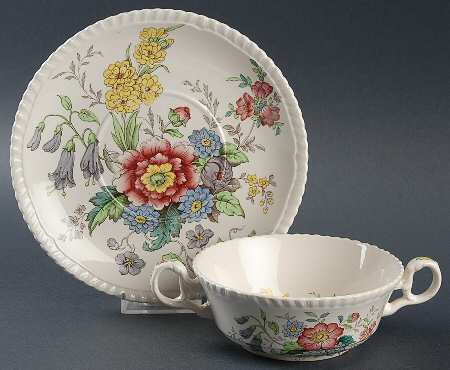 Raeburn (Gadroon Shape) Flat Cream Soup Bowl & Saucer Set