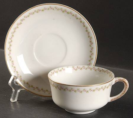 SY574 Flat Cup & Saucer Set