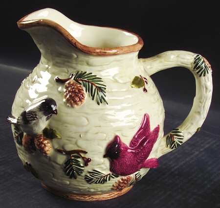 Knollwood 64 Oz Pitcher
