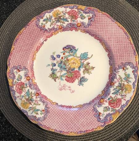 China Rose (Scalloped) Dinner Plate