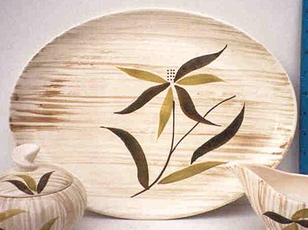 STT222 13" Oval Serving Platter
