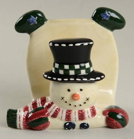 Snow Friends Figural Napkin Holder