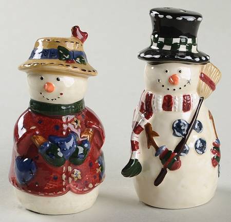 Snow Friends Individual Salt & Pepper Set