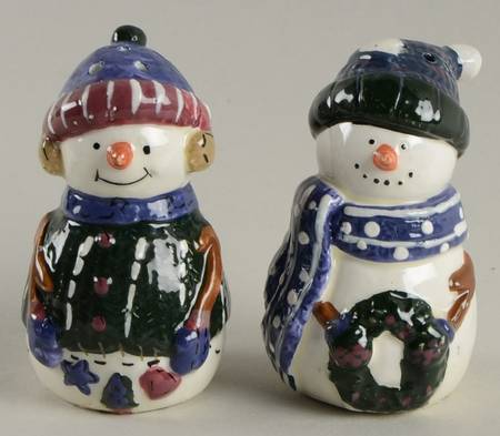 Snow Friends Individual Salt & Pepper Set