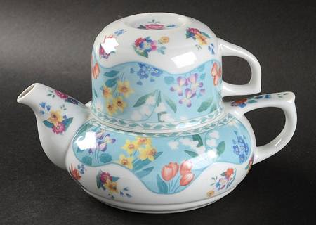 Chintz Charming Individual Teapot & Lid with Cup
