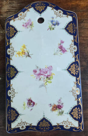 Vanderbilt Service Cheese & Cracker Board