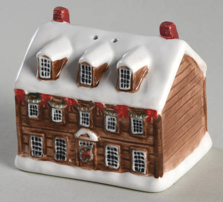 Christmas Valley Figural Pepper Shaker