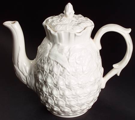Williamsburg Pineapple Coffee Pot & Lid