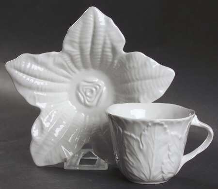 New England Flat Cup & Saucer Set