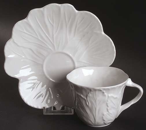 New England Flat Cup & Saucer Set