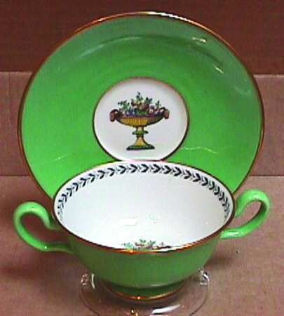 R8581 by Spode