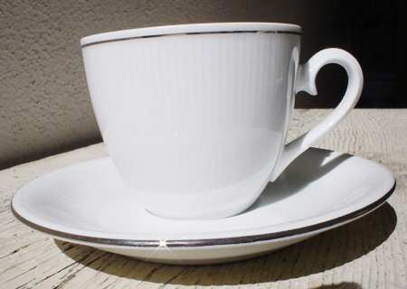 SCH335 Flat Cup & Saucer Set