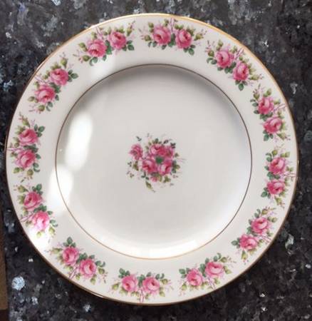 R4588 by Spode