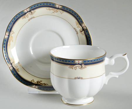 Viceroy Footed Cup & Saucer Set