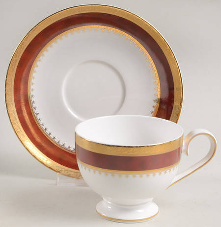 Footed Cup & Saucer Set